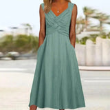 NEW Bovuf Green Plain Side Pocket Midi Dress, crafted from a soft and lightweight fabric, Sz L, Retails $94