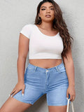 NEW Plus Size High-Rise Stretch Denim Shorts - Ultra-Comfortable, Distressed Details, Perfect for Casual Summer Fashion - Womens Classic Jean Shorts for Warm Weather Sz 2X