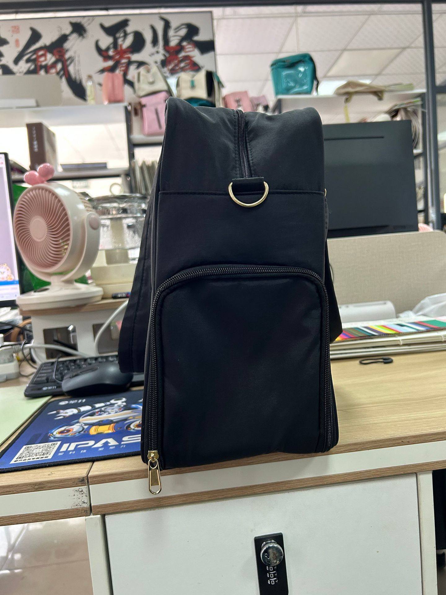 Inspired by Lul<<u Bags No. 141917, 2 Colors, Size 40*29*8, Tax Included