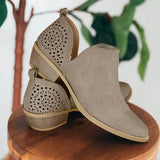 NEW Heel Round Solid Hollow Shallow Short Women's Mouth Boots Color Fashion Toe Women's Boots Wedge Heel Boots, Khaki, Sz 10