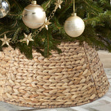 NEW Retails $73 Rattan Christmas Tree Collar - 24" Rustic Farmhouse Tree Skirt- Xmas Tree Base Cover for Christmas Decoration- Woven Holiday Tree Ring Accessory for Home, Living Room (Natural. 24 in)