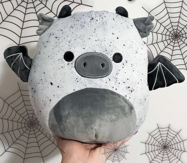 New with tags! Squishmallow Official Kellytoy Halloween Squishy Soft Plush Toy Animals (Gio Gargoyle, 8 Inch) Retails $275++