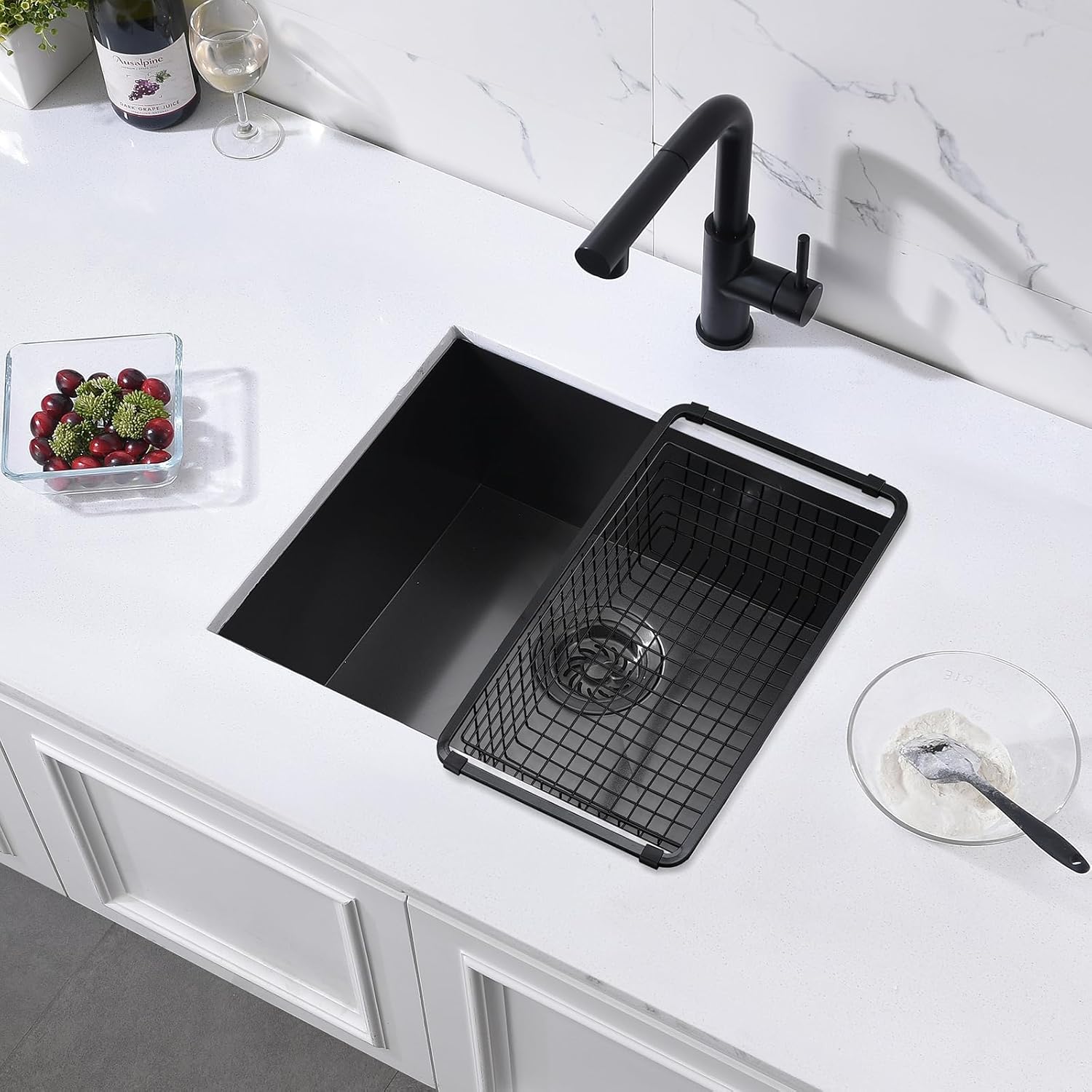 New Retails $205+ 18 inch Undermount Black Kitchen Bar Sink, ZDHHT 18 Gauge 18 x 16 x 9 in T304 Black Stainless Steel Small Kitchen Sink Undermount Kitchen Prep Sink Outdoor Sink Small Laundry Sink