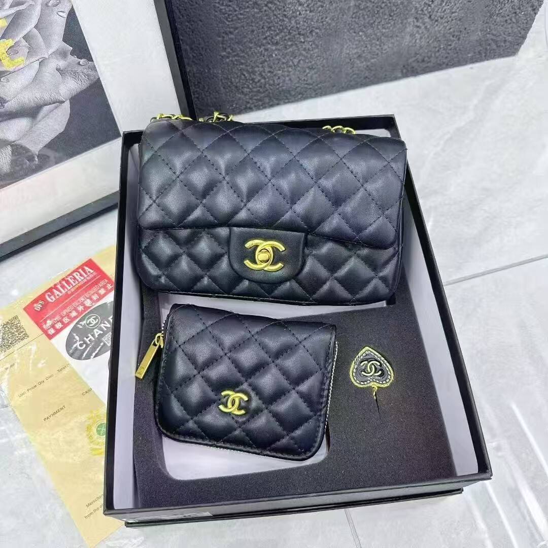 Inspired by bags set No.240613 2pcs one set ( box size 30*23*8cm ) 8 colours come with box Tax included