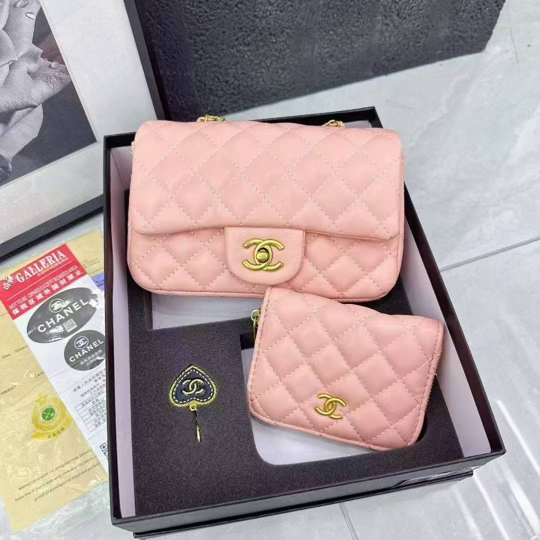Inspired by bags set No.240613 2pcs one set ( box size 30*23*8cm ) 8 colours come with box Tax included