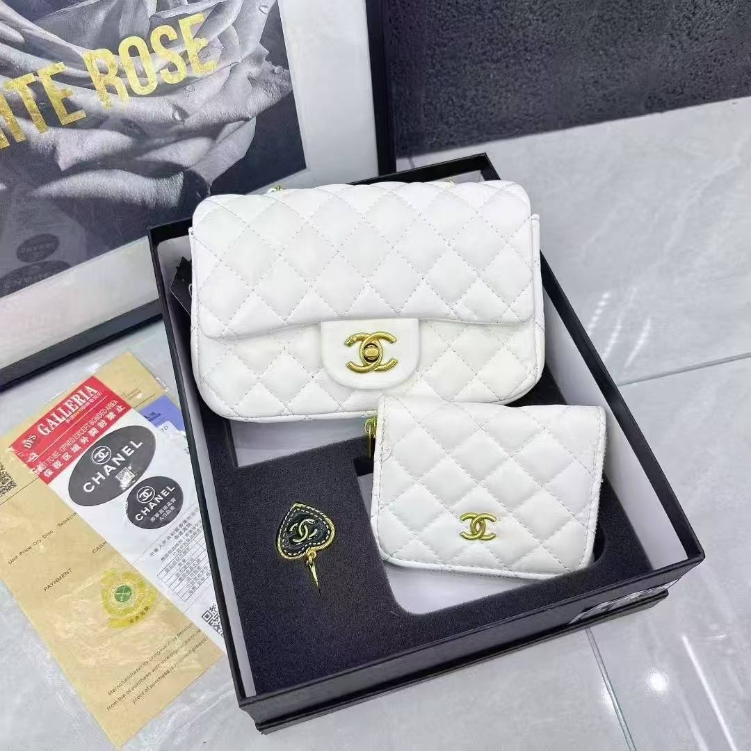 Inspired by bags set No.240613 2pcs one set ( box size 30*23*8cm ) 8 colours come with box Tax included