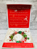 BEAUTIFUL HANDMADE GLASS BEAD ADJUSTABLE HOLIDAY CHEER BRACELET IN HOLIDAY CHEER GIFT BOX WITH VERSE INSIDE! Retail $39.99