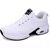 NEW Women's Lightweight Mesh Running Trainers White, Sz 8.5, Retails $55