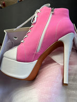 NEW Platform Lace Up Zipper Pink Canvas Boots, Hot Pink, Sz 11, Retails $89+