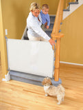 New Retails $100+ Dreambaby Indoor/Outdoor Retractable Gate - White