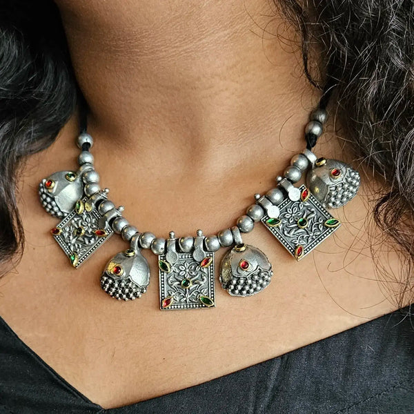 New Urban Ethnic OXI Choker Necklace