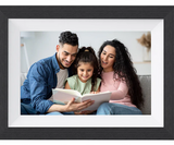 NEW Retails $180, 10.1’’ WI-FI DIGITAL PHOTO FRAME + 2 FRAMES