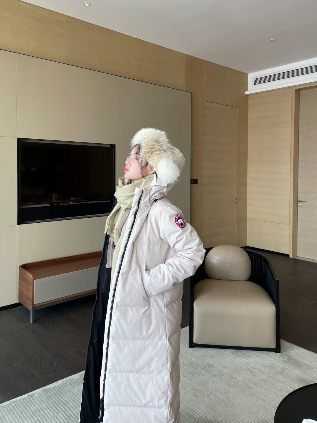 Inspired by C^anada Goose long+ Wolf fur collar jackets No.225530! 5 colours   Size XS-XXL ! Tax included