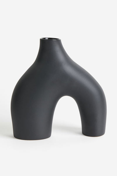 New H&M Large Stoneware Vase, Black! Retails $55+