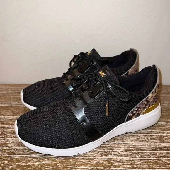 Michael kors discount amanda trainer sneakers
