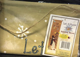 LET IT SNOW LED LIGHT UP CANVAS WALL HANGING, BATTERY OPERATED, USE INDOORS OR OUT! Retail $24.99