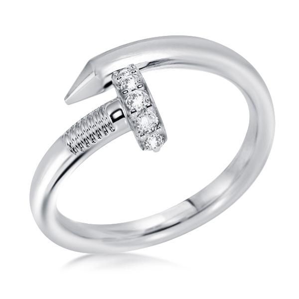 New in gift box! Italo Nail Ring Unique Wedding Band For Women Sz 8! Retails $143+