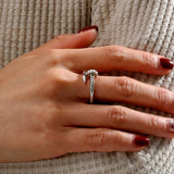 New in gift box! Italo Nail Ring Unique Wedding Band For Women Sz 8! Retails $143+