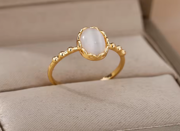 New White Color Opal Rings for Women Ladies Stainless Steel Gold Finger Ring Wedding Couple Ring Vintage Aesthetic Jewelry Gift Sz 7