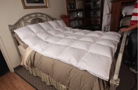 NEW Royal Elite Goose Featherbed 233 Thread Count Queen Mattress Topper, 600+ Fill, made in Canada! Retails $385