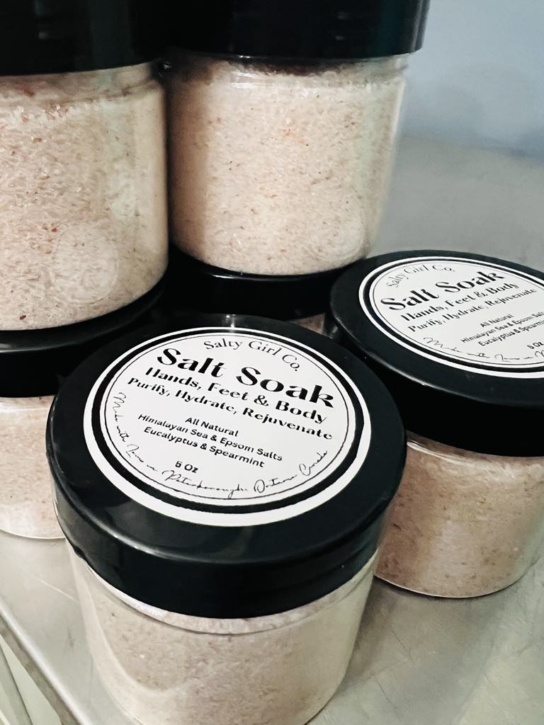 Salty Girl Co. Detox Salt Soak for Hands, Feet & Body! Eucalyptus & Spearmint! 5 oz