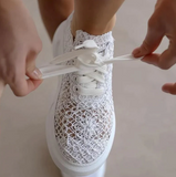NEW Retails $90+ Viral Ultra-Breathable Shoes, White, Sz 7