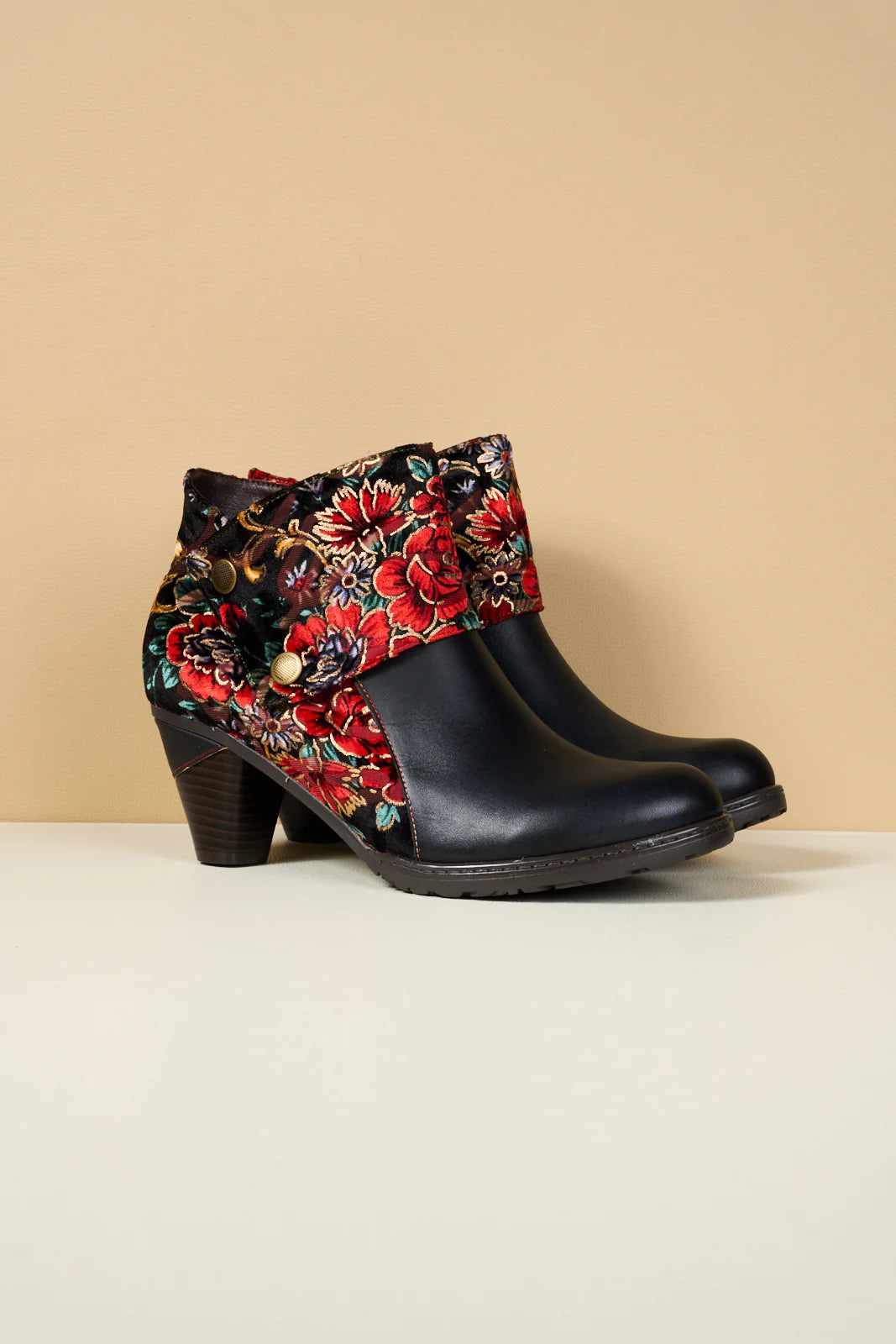 New Retails $206+ Soffia | Miena Floral Jacquard Leather Ankle Boots Sz 7