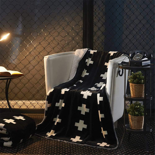 New Tenghe Cross Swiss Pattern Geometric Soft Cozy Sherpa Flannel Blanket Throw for Bed Sofa Couch Chair (39"X 59",Black)