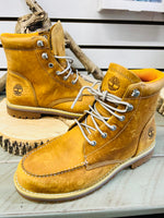 NEW MEN'S REDWOOD FALLS WATERPROOF MOC-TOE BOOTS BY TIMBERLAND, SZ 8! NOTE: Scuffs on boots from transport without box, Leather/boot cleaner should remove the scuffs!