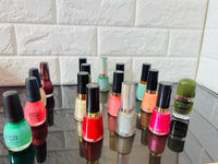 16 piece lot Revlon nail polish, great variety