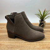 New Women's Brown Sawyer Suede Waterproof Block Heel Side Zip Sz 12 Boots/Booties, Retails $170+