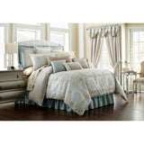 New in package! Bed in a Bag! Wayfair King Comforter + 3 Additional Pieces Jonet Reversible Comforter Set in Aqua/Cream! Retails $580+