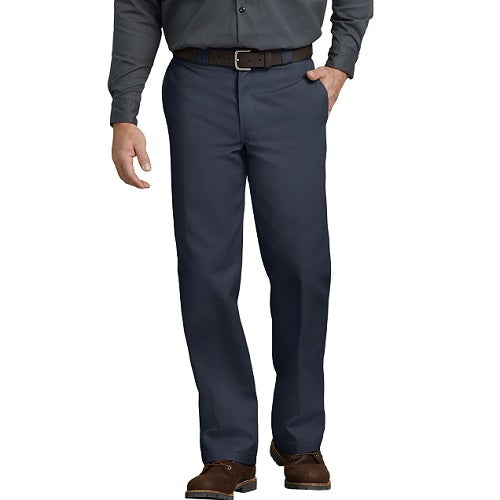 New with tags! Men's Kodiak Pathfinder Work Pant in Navy! Flat Front, stain release finish, never needs ironing! Sz 34WX32L!