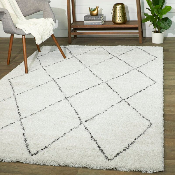 Ultra Comfortable Stain Resistant Boudreaux Geometric Cream Area Rug, 5Ft 2 Inch X 7 Ft! Retails $213 W/Tax!