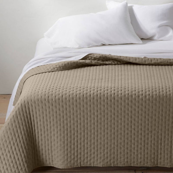 New store Casaluna Cashmere blend Quilt King