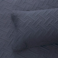 Brand new Neva Reversible Quilt Set in Black! Fits Full/Queen! Retails $130 W/Tax!