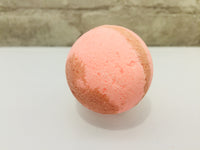 Cream Soda 2.50 Oz Bath Bomb, 100% Natural, Paraben & Sulphate Free! Very Similar to LUSH in Quality! Great for all Ages & Skin Types!