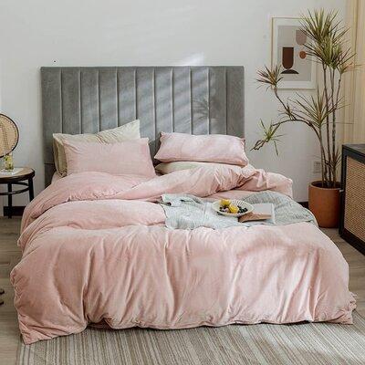 New Wayfair Ultra soft Blush Pink Velvet Duvet cover set in Queen by Everly Quinn! Great for all seasons! So Comfy!