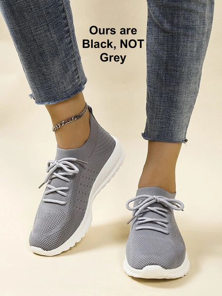 New with tags! Athletic Works Women's Herc Sneakers, Black, Sz 8! Super lightweight & comfortable for all day wear!