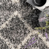 New Wayfair Grey Diamond Moroccan Shag With Tassels Area Rug, 2Ft 6" X 6 ft 8"!