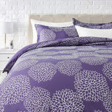 New AmazonBasics Light-Weight Microfiber Duvet Cover Set with Zipper Closure - King, Purple Floral, Reverses to solid purple!