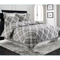 New in package! Lauren Taylor London Richmond Geo 3 Piece Comforter Set, Full/Queen!