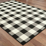 New Oriental Weavers Marina 2Ft 5" X 4Ft 5" Indoor/Outdoor Area Rug! Black & Ivory! Made in Egypt!