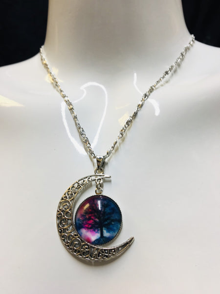 Brand new Cabochon Moon Necklace! Lobster clasp closure with 3 inch extender! Zinc Alloy, lead & nickel free