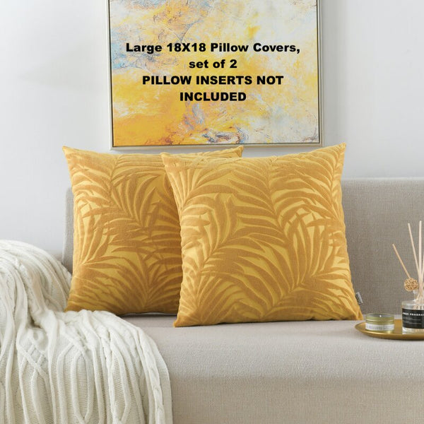 New Wayfair Nordeco Polyester Jacquard Cutted Velvet Pillow Cover 2PCS SET! 18"X18" Retails $60+ (Pillow inserts NOT Included)