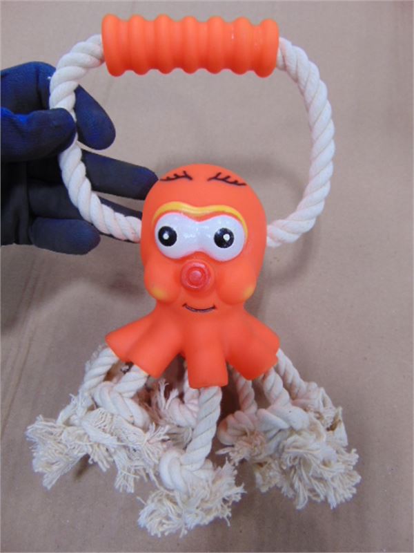New Rope Toy With Squeaky Octopus Tug Fetch Toy For Puppies & Dogs! RETAILS $17+