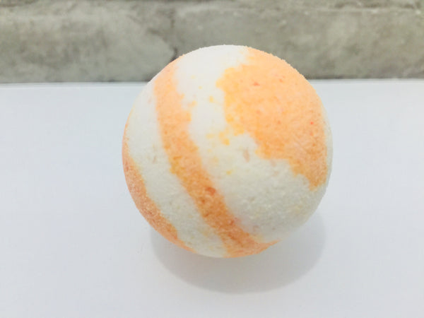 Orange Vanilla 2.50 Oz Bath Bomb, 100% Natural! Paraben & Sulphate Free! Very Similar to LUSH in Quality! Great for all Ages & Skin Types!