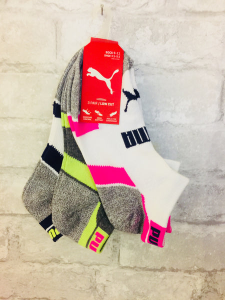 Brand new Women's/Teens Puma 3 pair low cut  socks with moisture control, arch support & Heel & toe cushioning! Shoe size 3.5-9.5