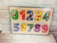 Brand new Children's Wooden Puzzle! Numbers!  8 Piece