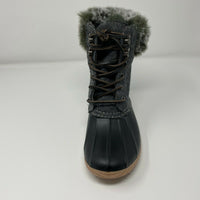 Brand new Report Ursela Black & Grey Lace Up Ultra Soft Faux Fur Duck Boots Women's Size 10! Retails $93+